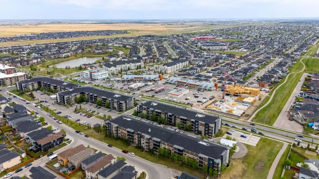 7110 80 Avenue NE Calgary AB T3J 0N4