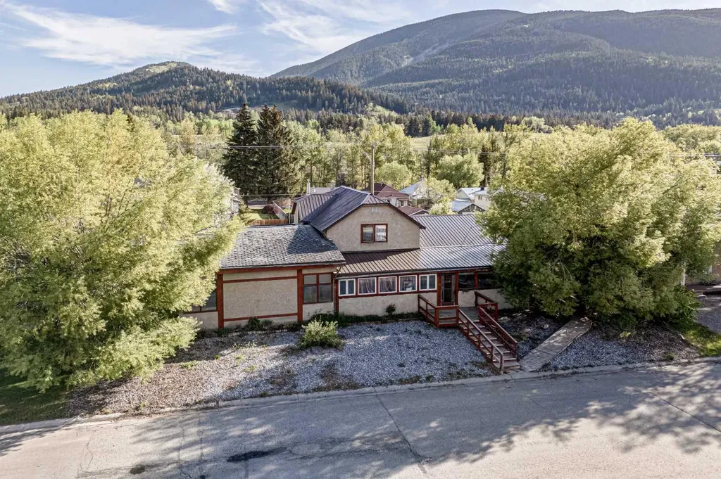 12145 21ave Blairmore AB T0K0E0