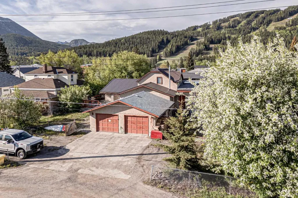 12145 21ave Blairmore AB T0K0E0