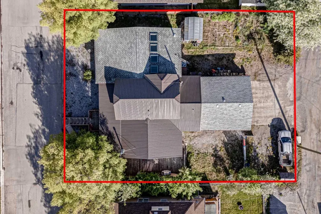 12145 21ave Blairmore AB T0K0E0