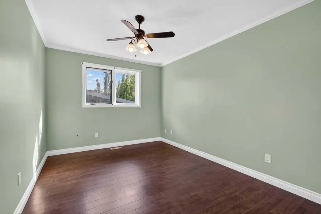 225 9 Street SE Three Hills AB T0M 2A0