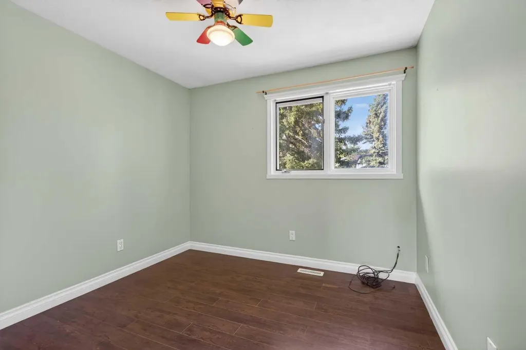 225 9 Street SE Three Hills AB T0M 2A0