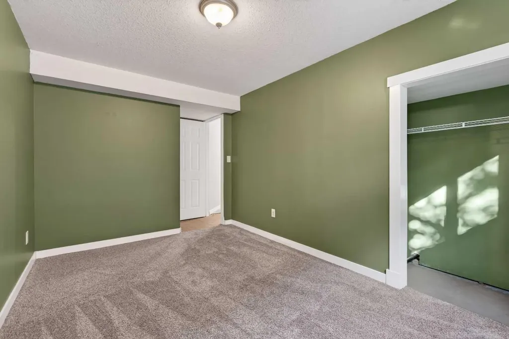 225 9 Street SE Three Hills AB T0M 2A0