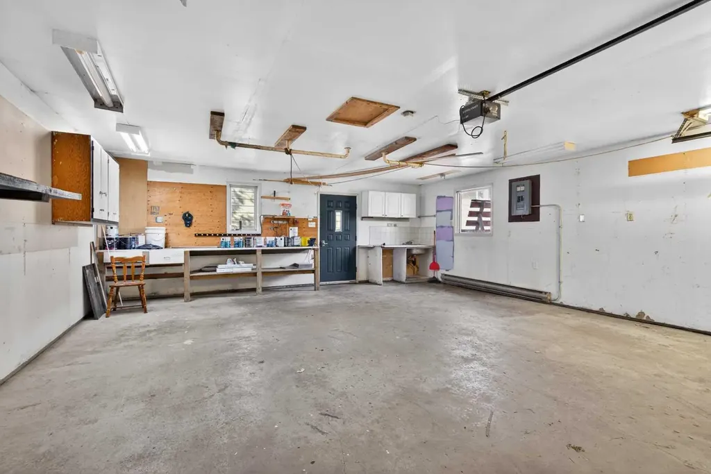 225 9 Street SE Three Hills AB T0M 2A0