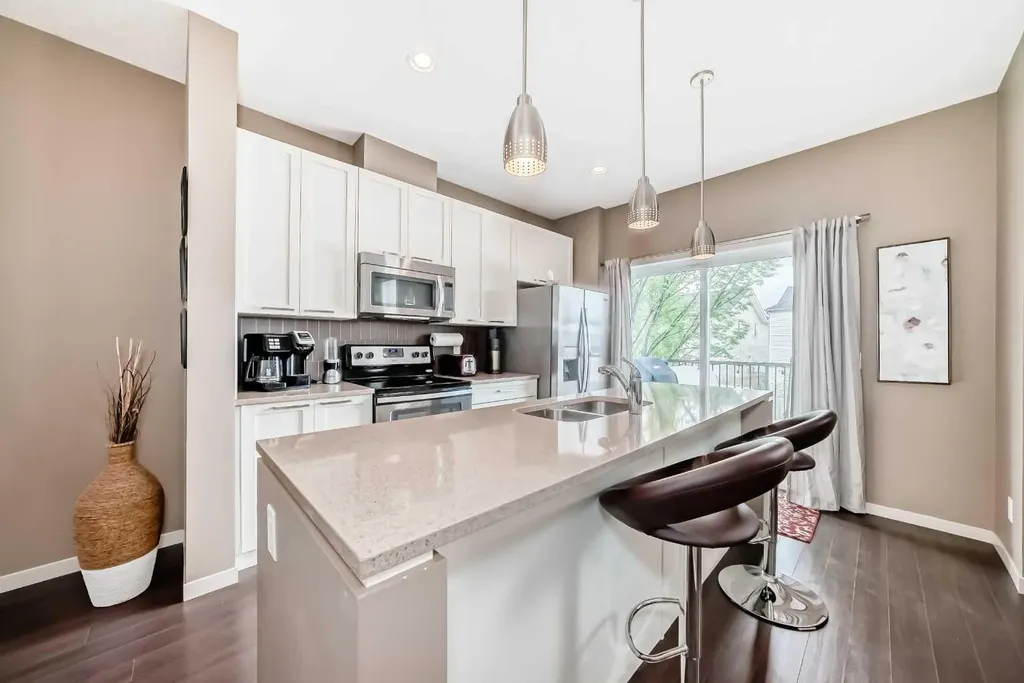 205 Copperpond Row SE Calgary AB T2Z 1H3