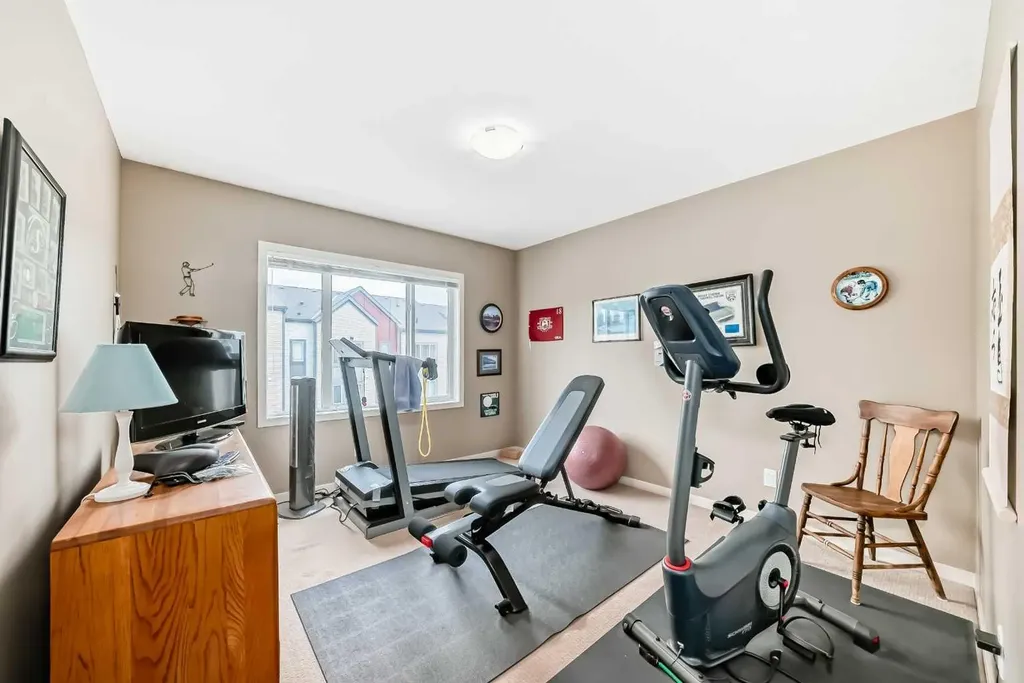 205 Copperpond Row SE Calgary AB T2Z 1H3