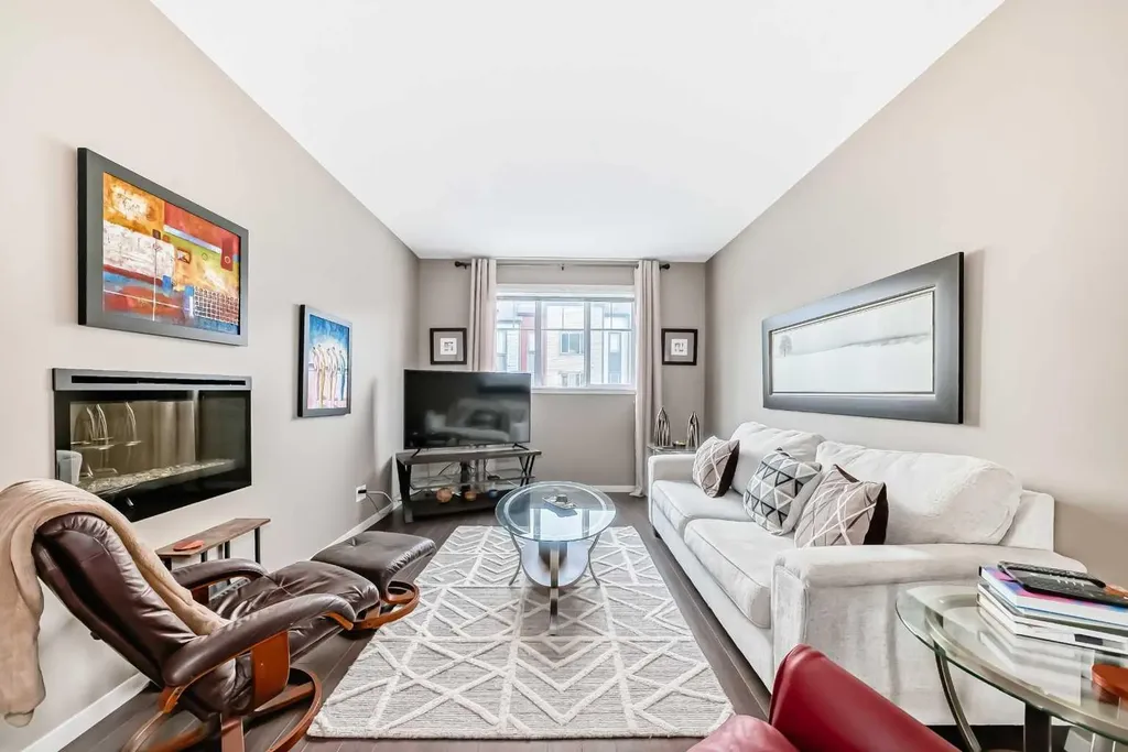 205 Copperpond Row SE Calgary AB T2Z 1H3