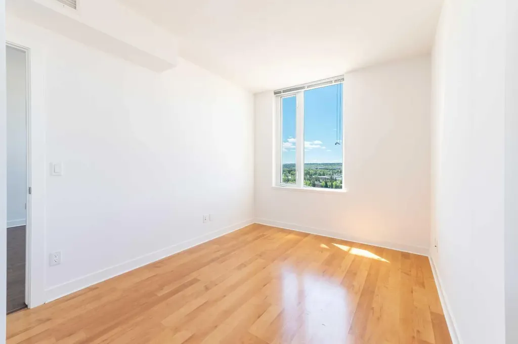 3830 Brentwood Road NW Calgary AB T2L 2J9