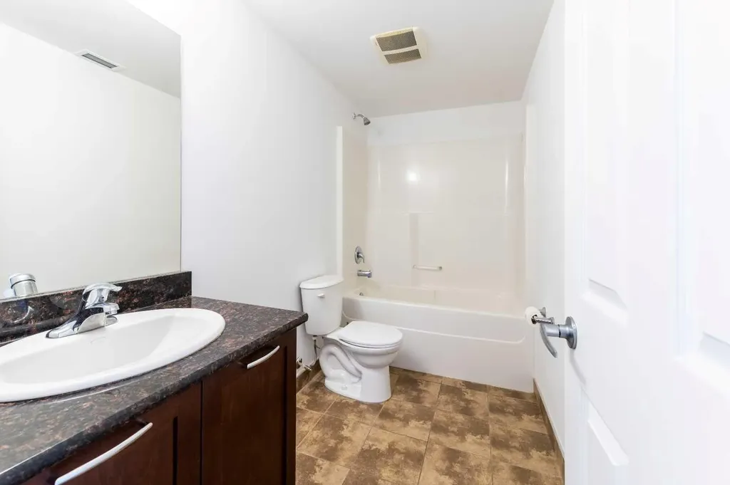 3830 Brentwood Road NW Calgary AB T2L 1K8