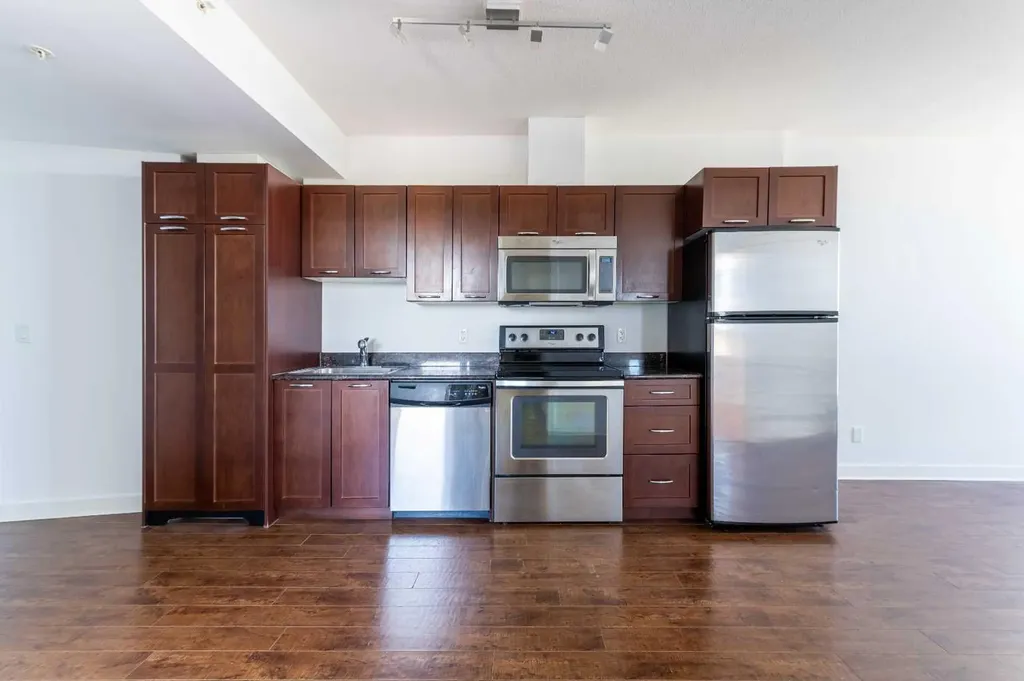3830 Brentwood Road NW Calgary AB T2L 1K8
