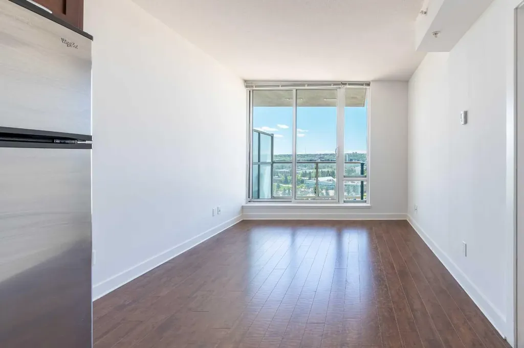 3830 Brentwood Road NW Calgary AB T2L 2J9