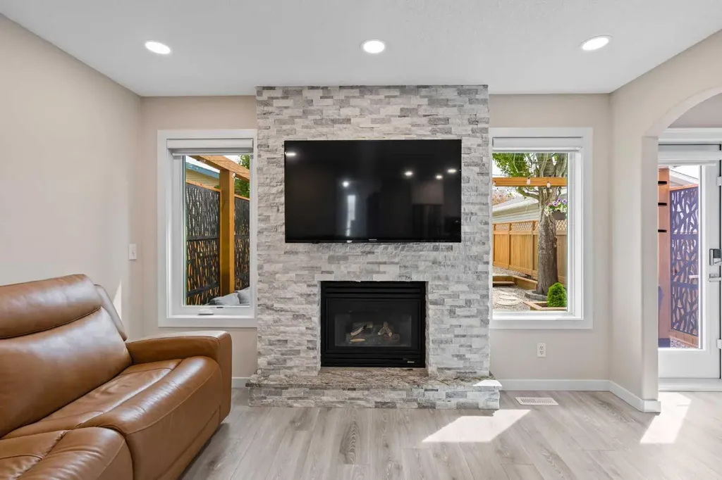 148 Cramond Crescent SE Calgary AB T3M 1B9