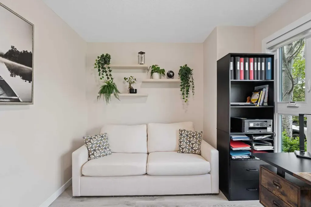 148 Cramond Crescent SE Calgary AB T3M 1B9