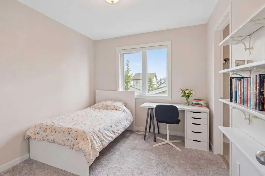 148 Cramond Crescent SE Calgary AB T3M 1B9