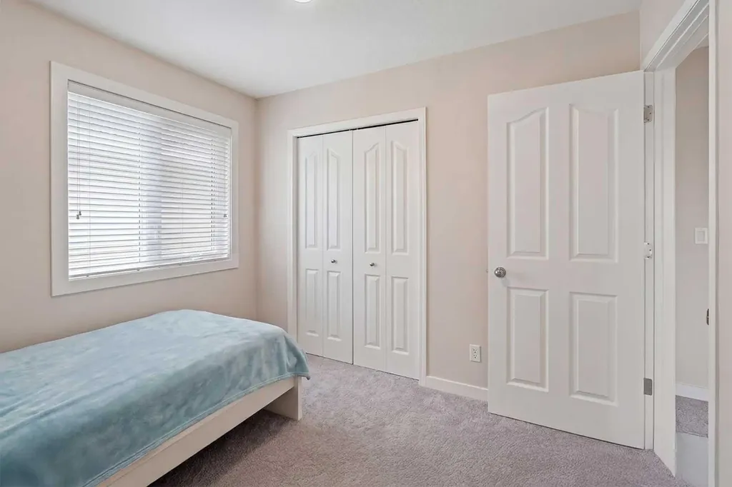 148 Cramond Crescent SE Calgary AB T3M 1B9