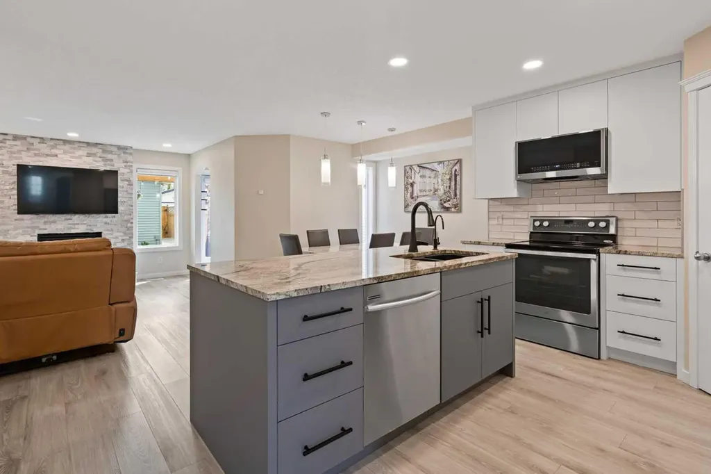 148 Cramond Crescent SE Calgary AB T3M 1B9