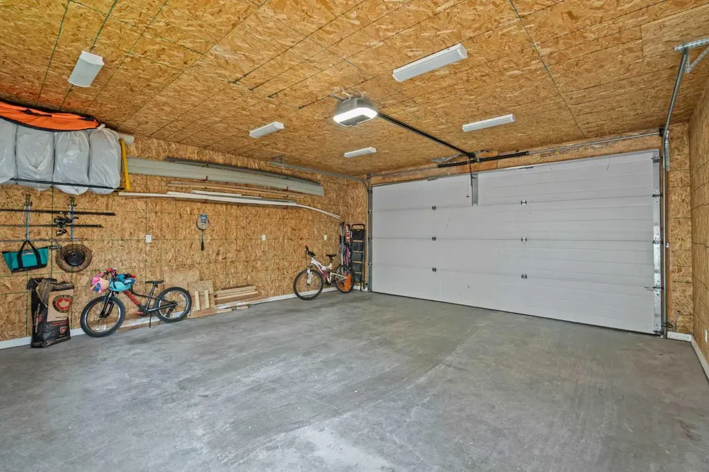 148 Cramond Crescent SE Calgary AB T3M 1B9