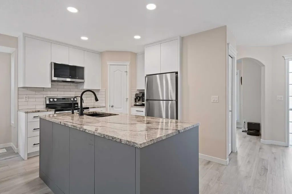 148 Cramond Crescent SE Calgary AB T3M 1B9