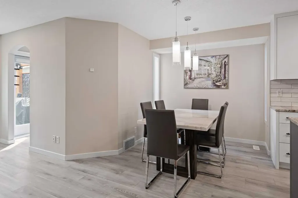 148 Cramond Crescent SE Calgary AB T3M 1B9