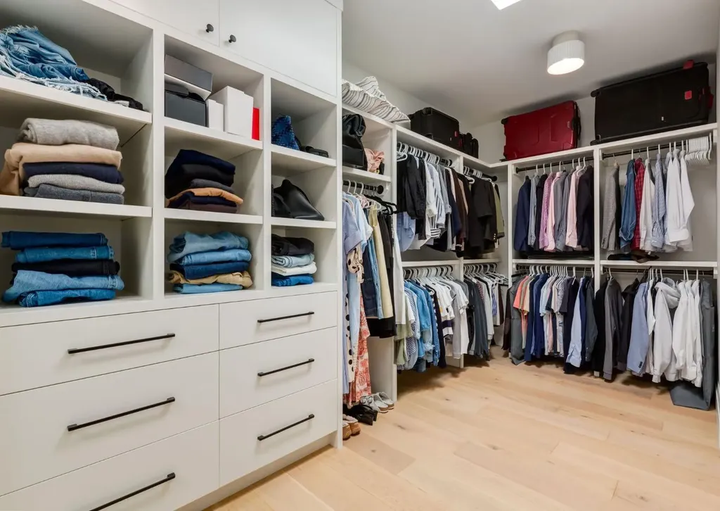 4544 Stanley Drive SW Calgary AB T2S2R9