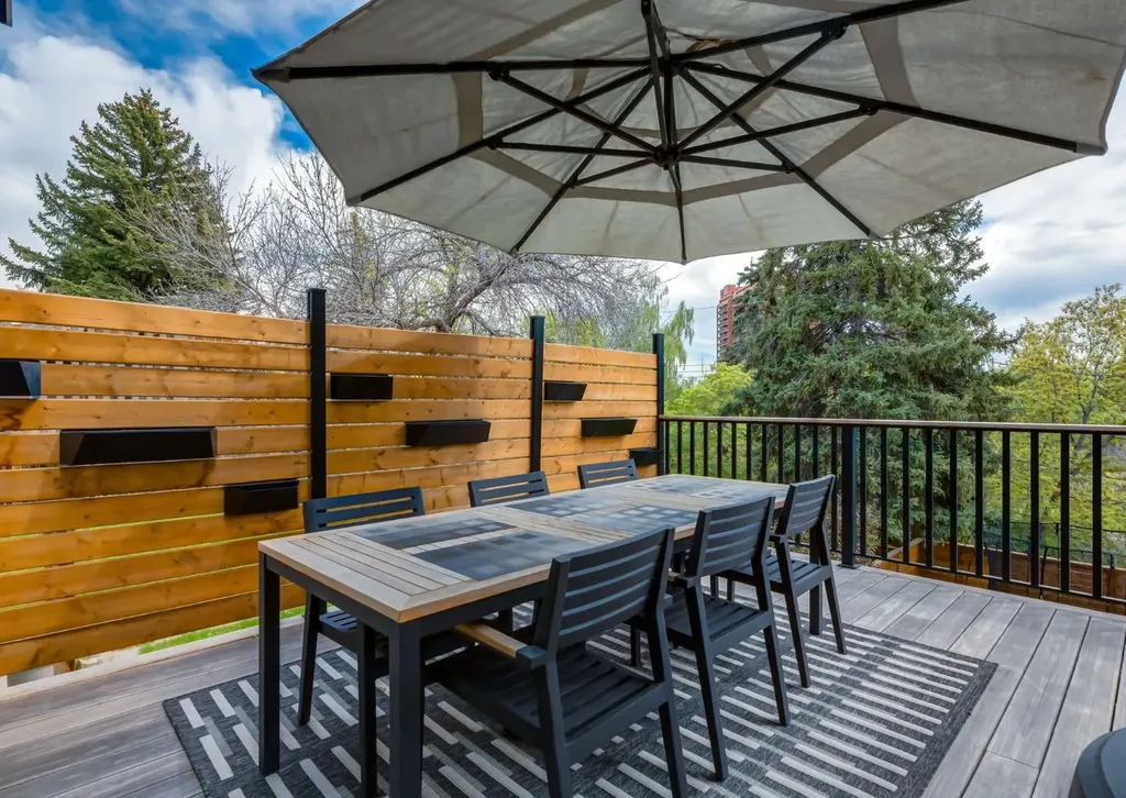 4544 Stanley Drive SW Calgary AB T2S2R9