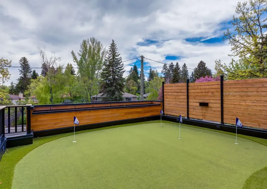 4544 Stanley Drive SW Calgary AB T2S2R9