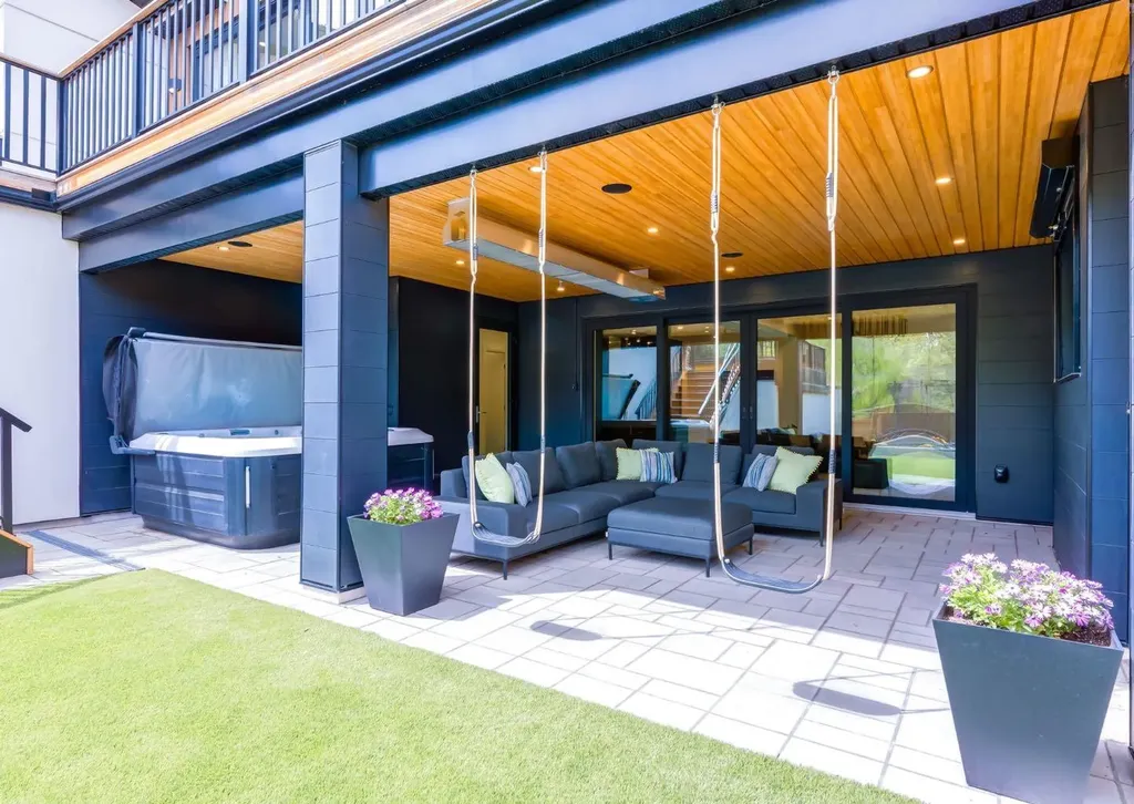 4544 Stanley Drive SW Calgary AB T2S2R9
