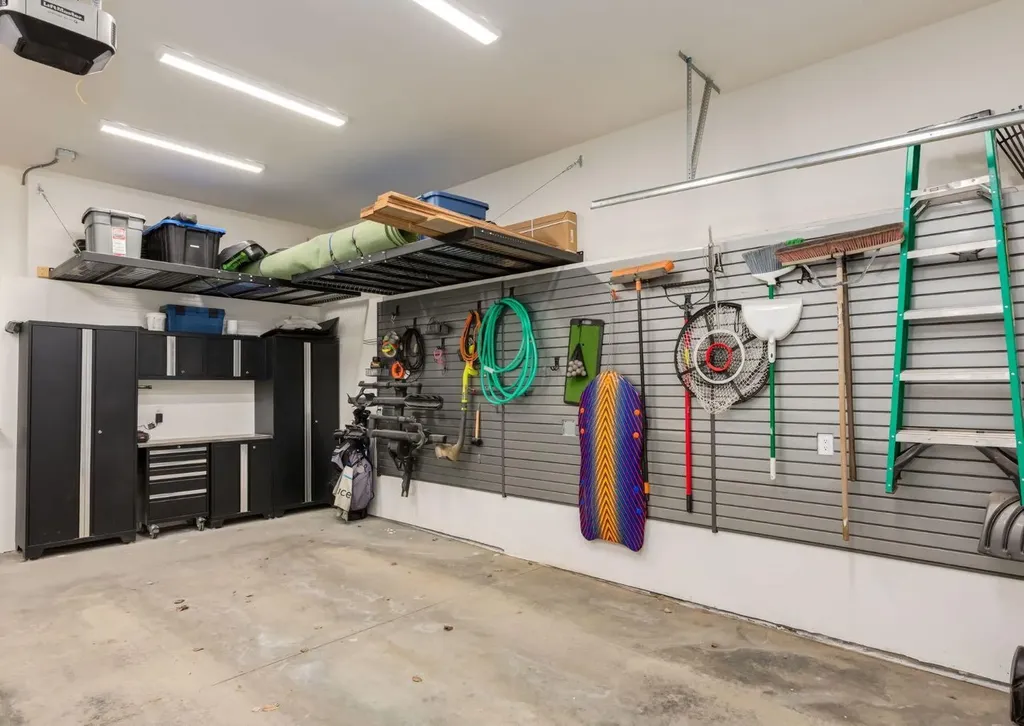 4544 Stanley Drive SW Calgary AB T2S2R9