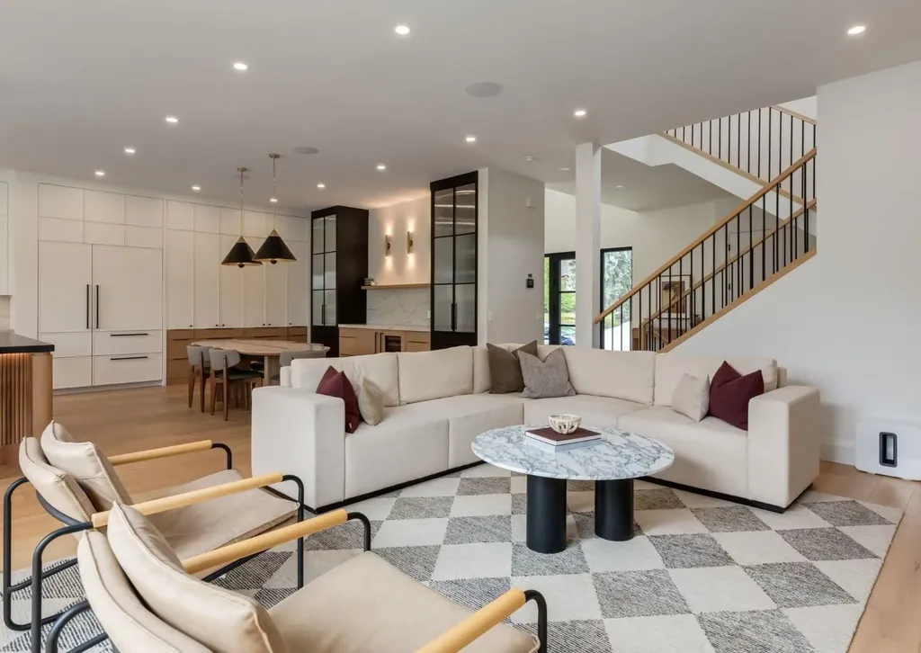 4544 Stanley Drive SW Calgary AB T2S2R9