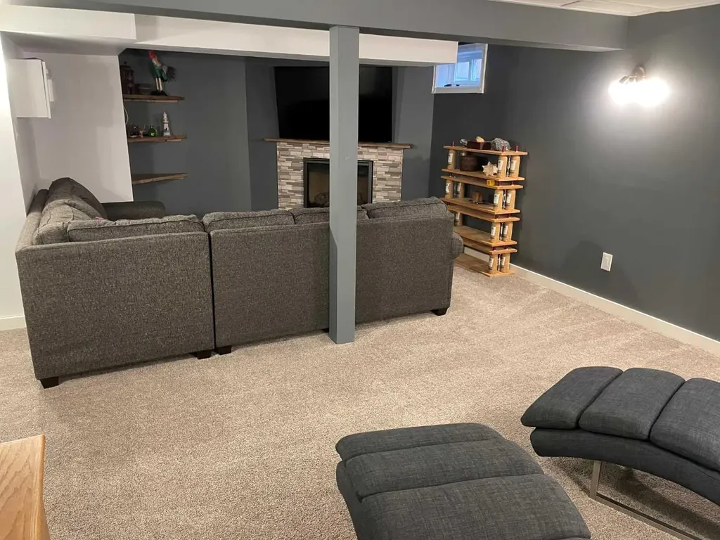 77 Feero Drive Whitecourt AB T7S 1E7