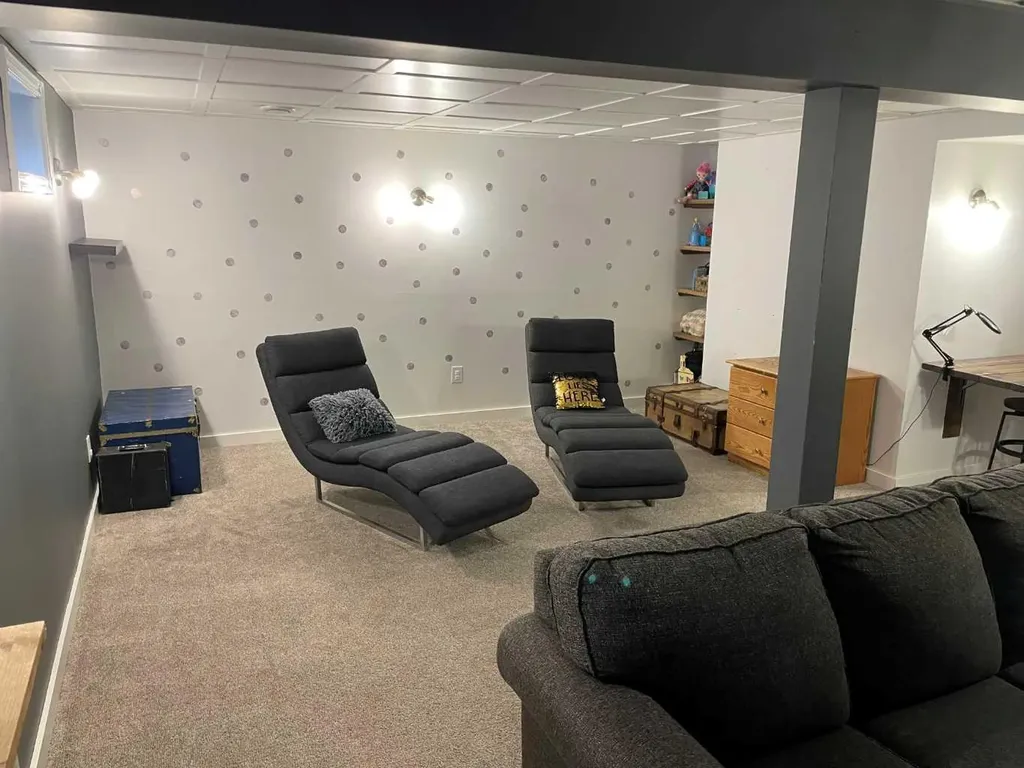 77 Feero Drive Whitecourt AB T7S 1E7