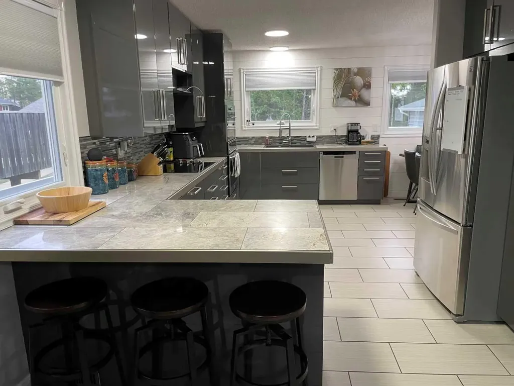 77 Feero Drive Whitecourt AB T7S 1E7