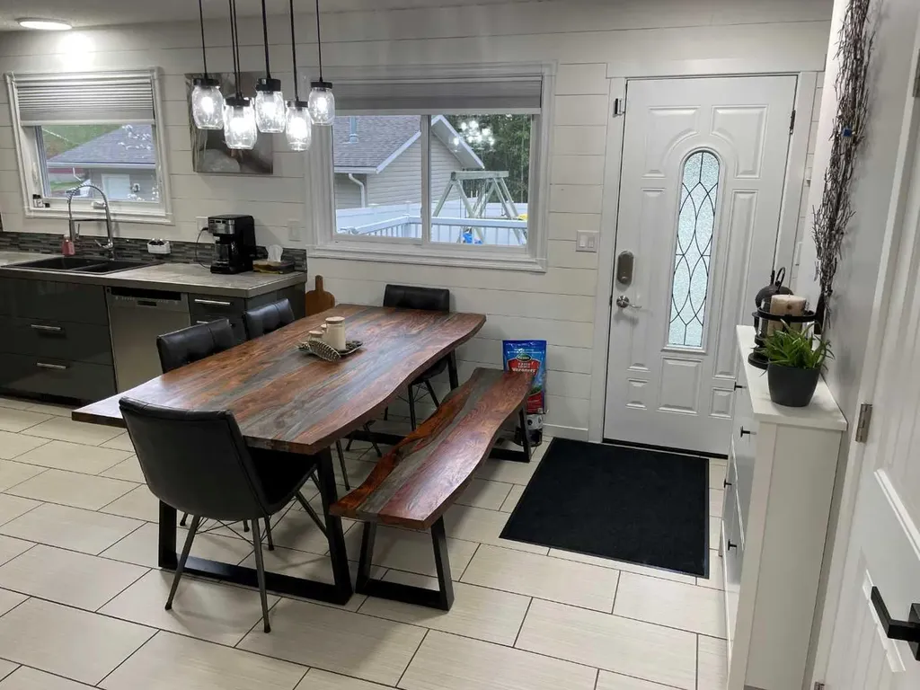 77 Feero Drive Whitecourt AB T7S 1E7