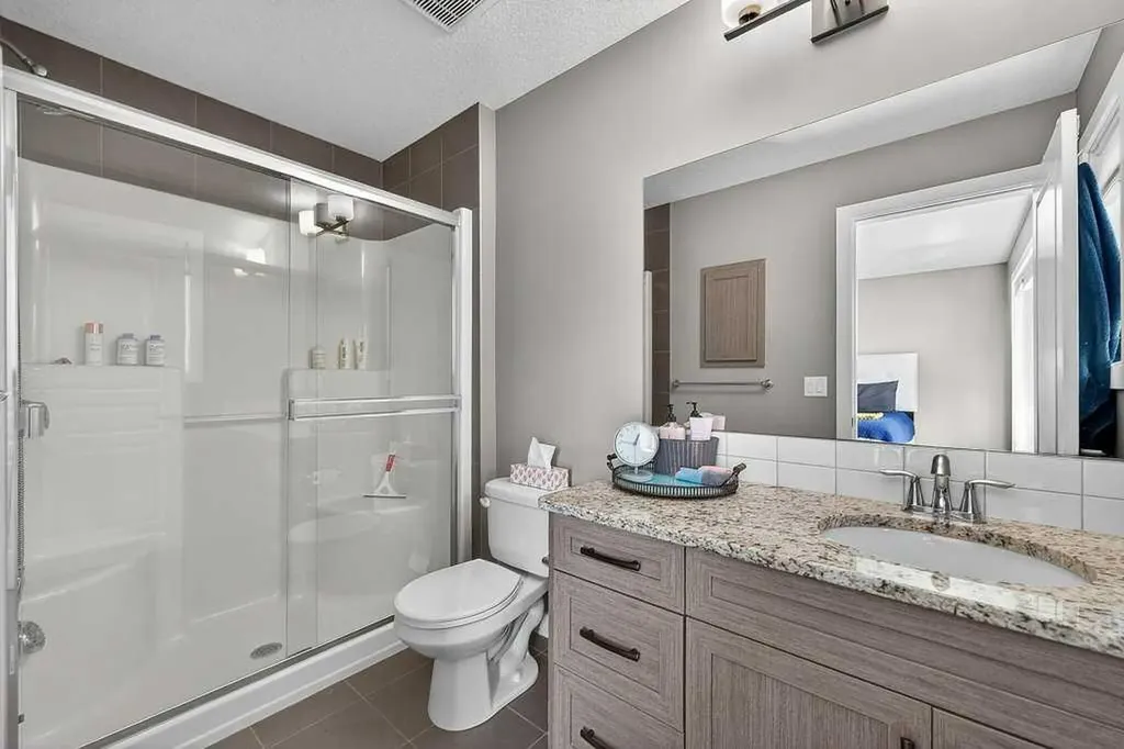 271 Fireside Drive Cochrane AB T4C 2L5