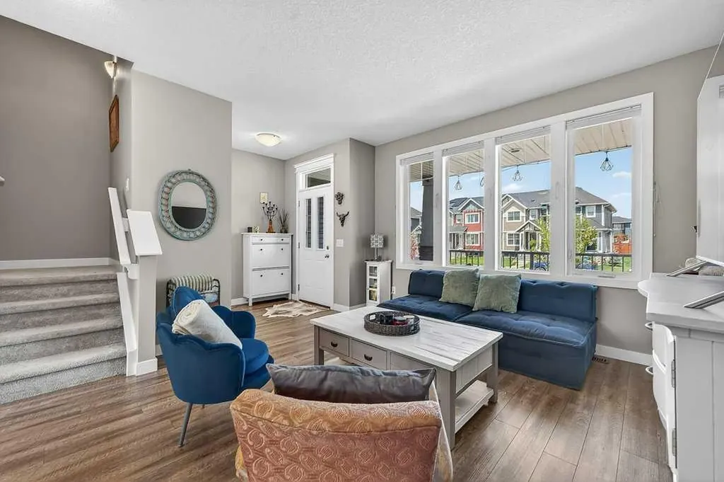 271 Fireside Drive Cochrane AB T4C 2L5