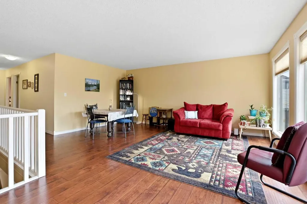 26 Gummow Close Red Deer AB T4P 2M3