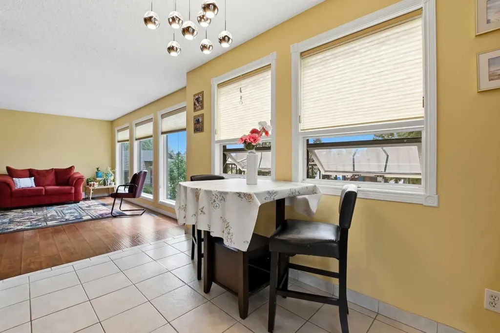 26 Gummow Close Red Deer AB T4P 2M3