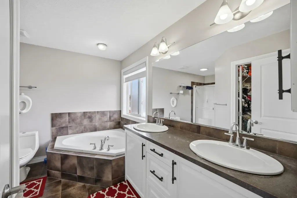591 Taralake Way NE Calgary AB T3J 0J1
