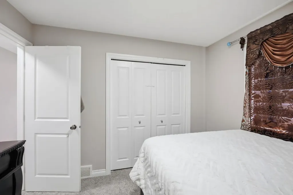 591 Taralake Way NE Calgary AB T3J 0J1
