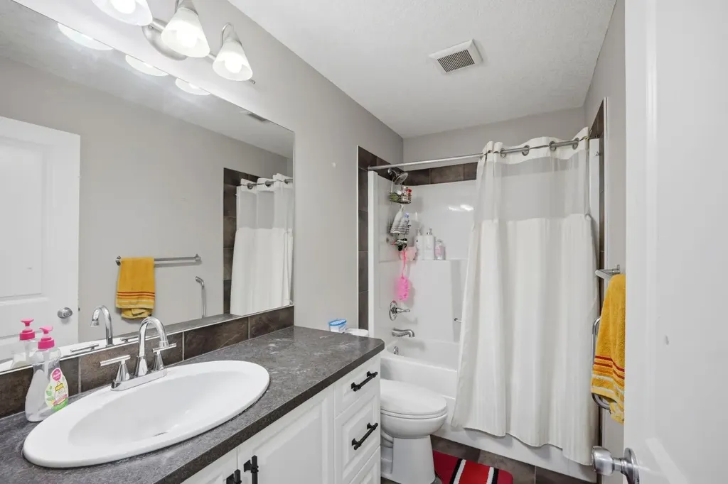 591 Taralake Way NE Calgary AB T3J 0J1