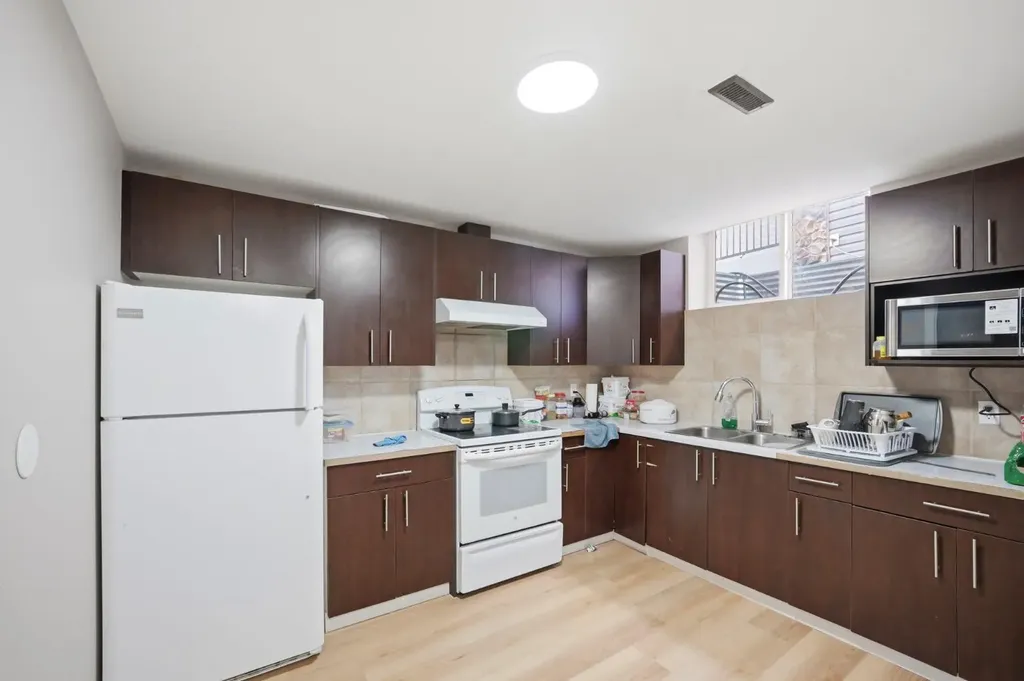 591 Taralake Way NE Calgary AB T3J 0J1
