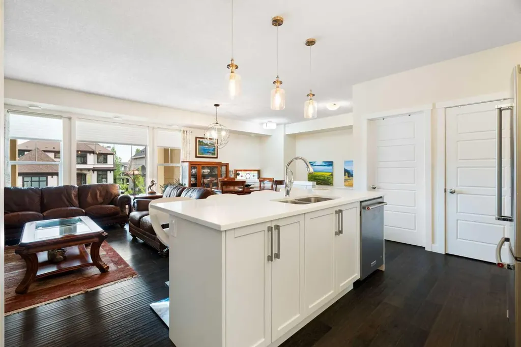 64 Cranbrook Drive SE Calgary AB T3M 0J1
