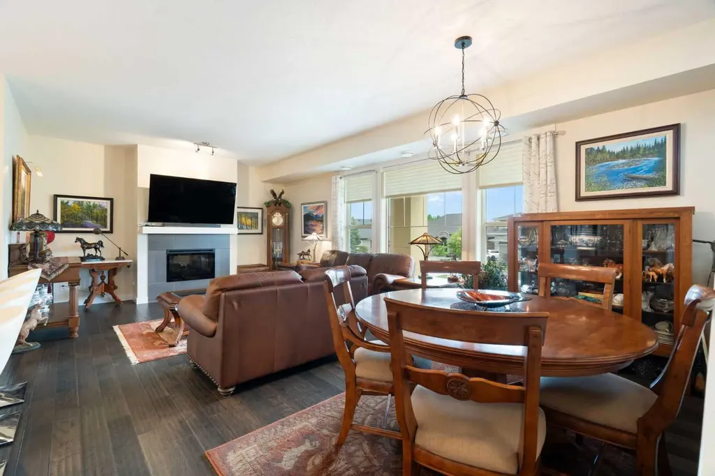 64 Cranbrook Drive SE Calgary AB T3M 0J1