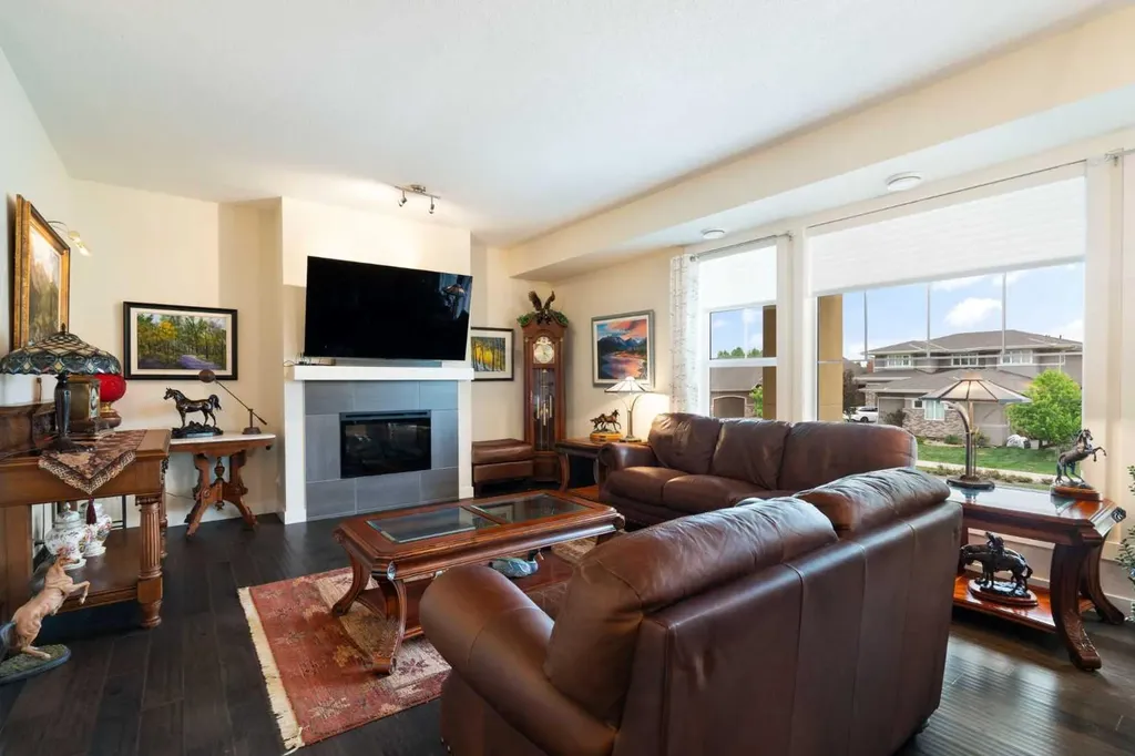 64 Cranbrook Drive SE Calgary AB T3M 0J1