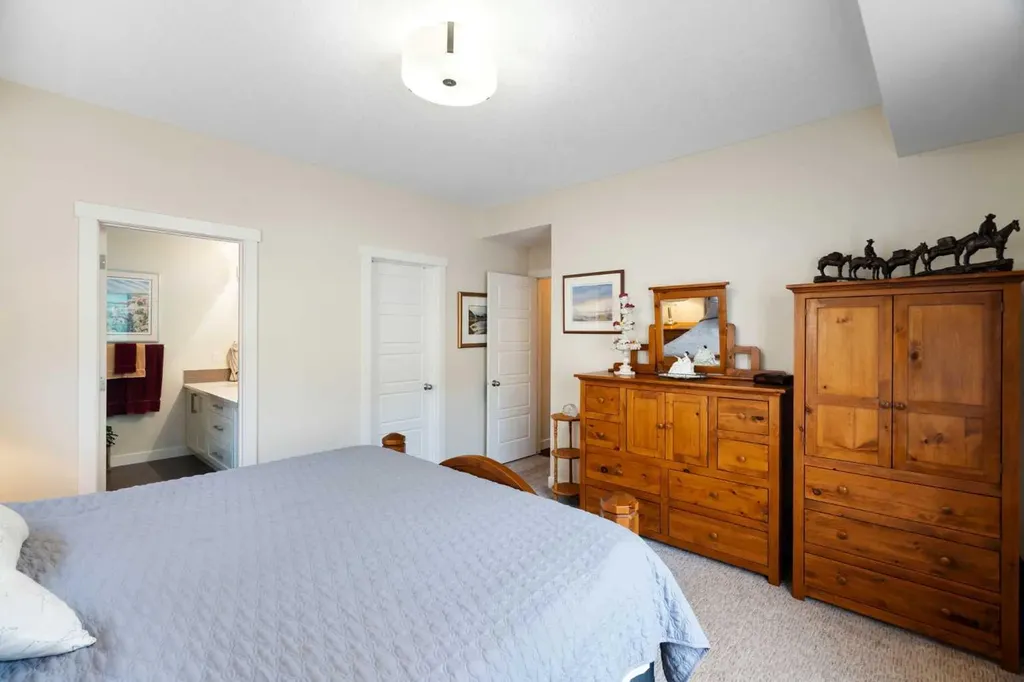 64 Cranbrook Drive SE Calgary AB T3M 0J1