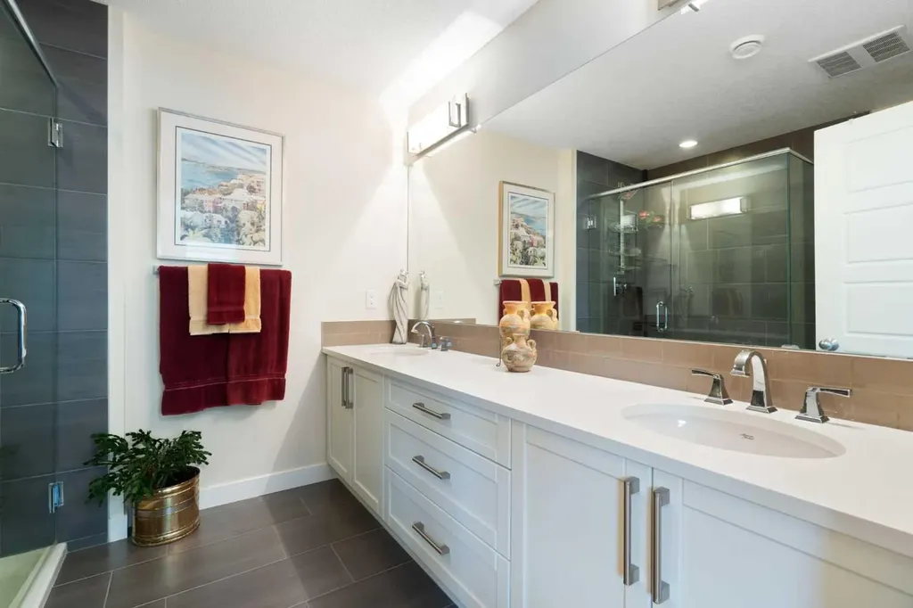 64 Cranbrook Drive SE Calgary AB T3M 0J1