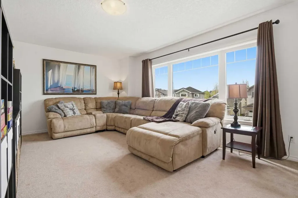 161 Cimarron Park Circle Okotoks AB T1S 2H5
