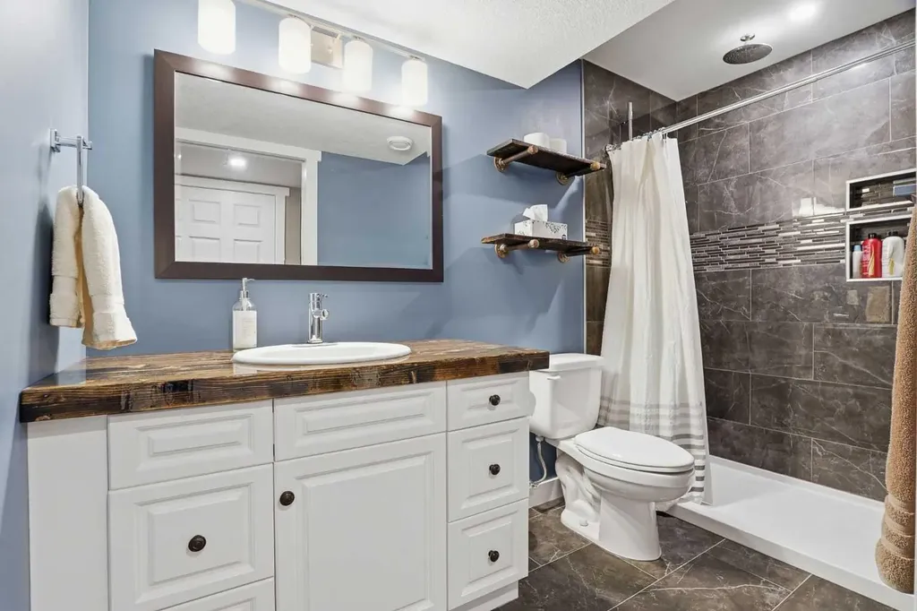 161 Cimarron Park Circle Okotoks AB T1S 2H5