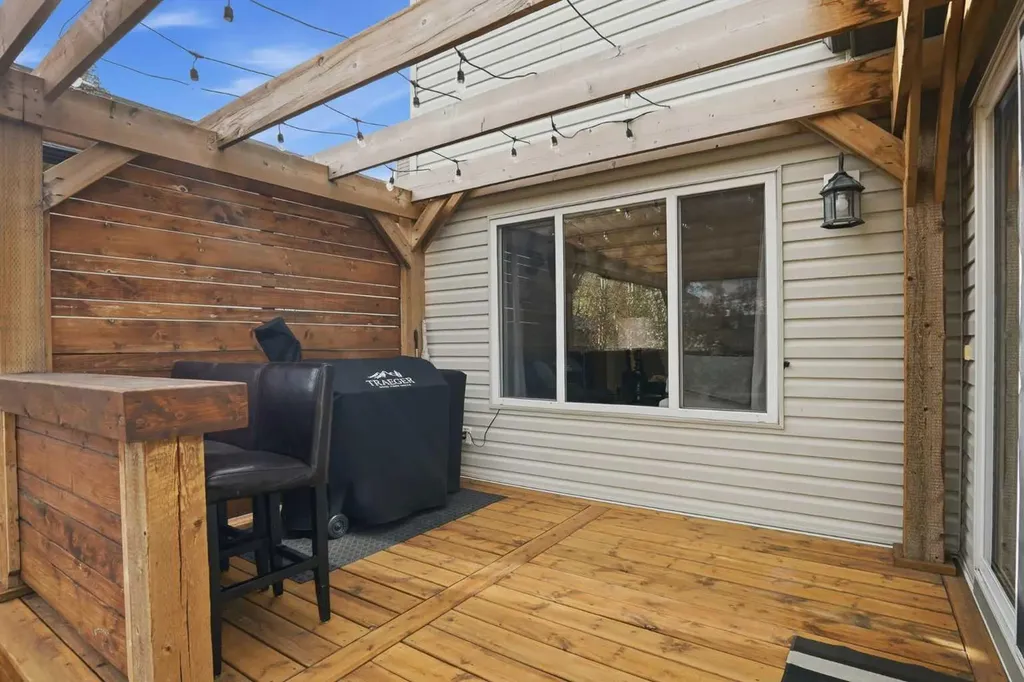 161 Cimarron Park Circle Okotoks AB T1S 2H5
