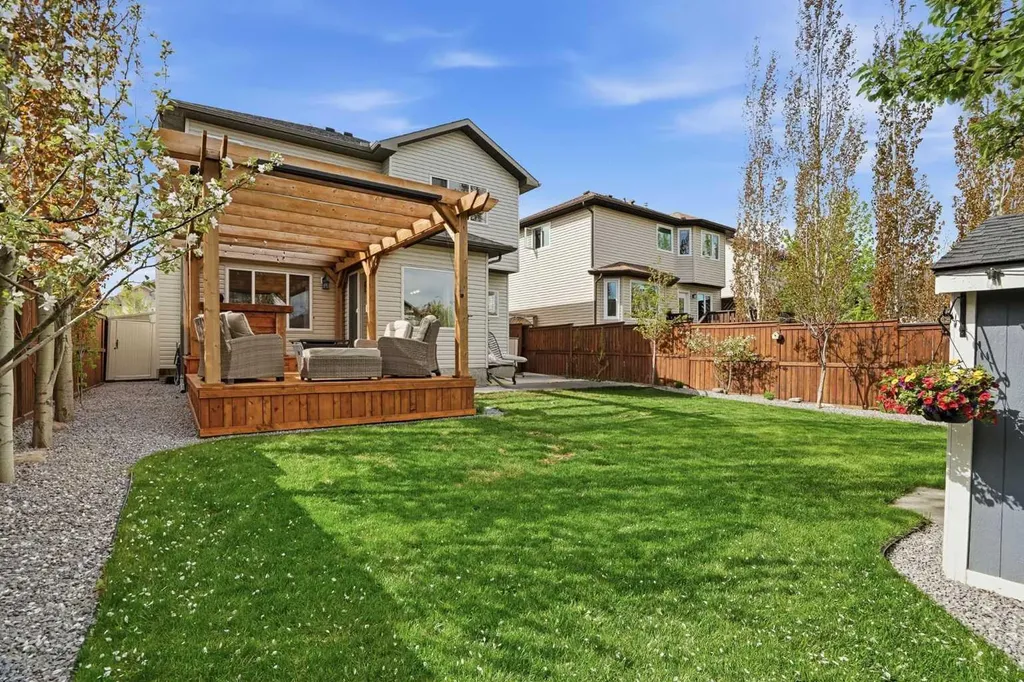161 Cimarron Park Circle Okotoks AB T1S 2H5